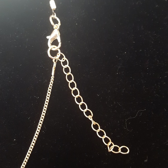 Mini Heart Necklace - Picture 4 of 4